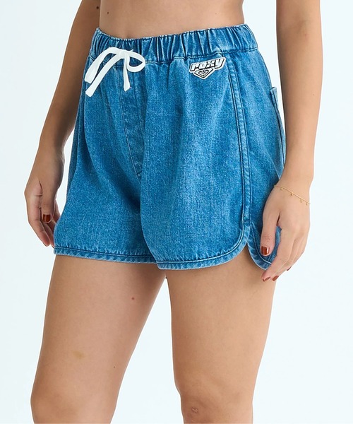 ROXY（ロキシー）の「BRING /ロキシードローコード付きウエストゴムデニムショートパンツ（その他パンツ・レディース・インディゴブルー/ブルー・SMALL/MEDIUM/LARGE）」の21枚目の写真