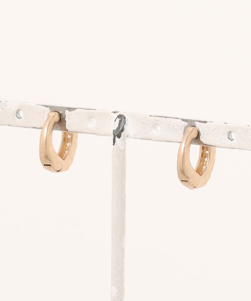 GOLDY（ゴールディ）の「【GOLDY】キュービックジルコニア フープ ワンタッチ イヤリング 2240506（イヤリング・レディース・シルバー/ゴールド/シルバー系1/ゴールド系その他・FREE）」の10枚目の写真