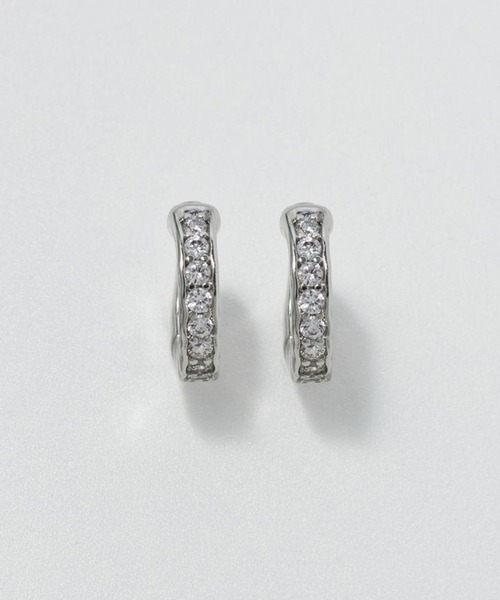 GOLDY（ゴールディ）の「【GOLDY】キュービックジルコニア フープ ワンタッチ イヤリング 2240506（イヤリング・レディース・シルバー/ゴールド/シルバー系1/ゴールド系その他・FREE）」の7枚目の写真