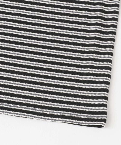 ITEMS URBANRESEARCH（アイテムズ アーバンリサーチ）の「ハニカムワッフルボーダーTシャツ（Tシャツ/カットソー・レディース・ブラック/ブラウン/ブルー・FREE）」の13枚目の写真