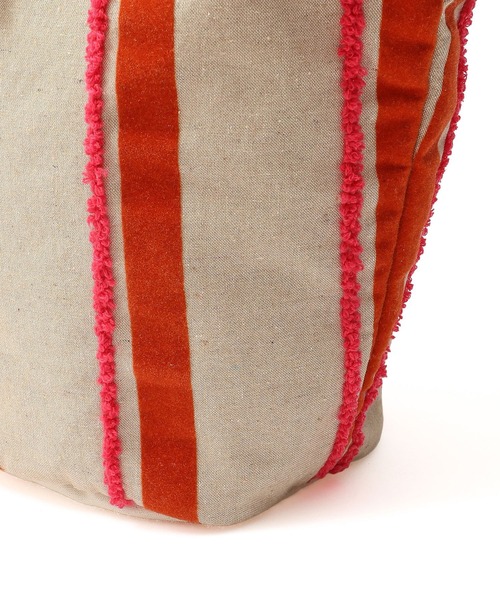 ROSE BUD（ローズバッド）の「beej EMB Flocky String bag（ショルダーバッグ・レディース・ピンク/イエロー・ONE SIZE）」の8枚目の写真