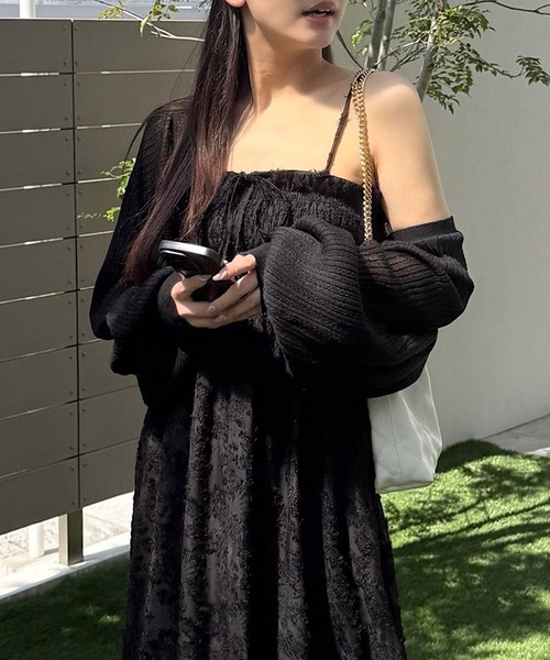 ROYAL PARTY（ロイヤルパーティー）の「シアーニットボレロ（カーディガン/ボレロ・レディース・ブラック/オフホワイト/グレー・FREE）」の2枚目の写真