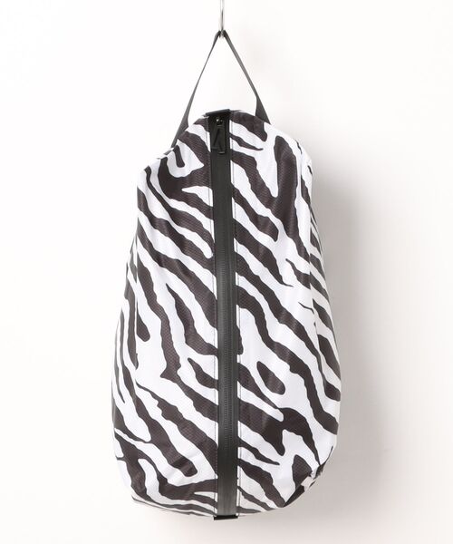 ADAM ET ROPE'（アダムエロペ）の「SPEED MC Proof Zebra L（ネックレス・レディース・ホワイト・FREE）」の2枚目の写真