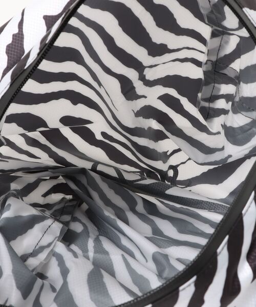 ADAM ET ROPE'（アダムエロペ）の「SPEED MC Proof Zebra L（ネックレス・レディース・ホワイト・FREE）」の4枚目の写真