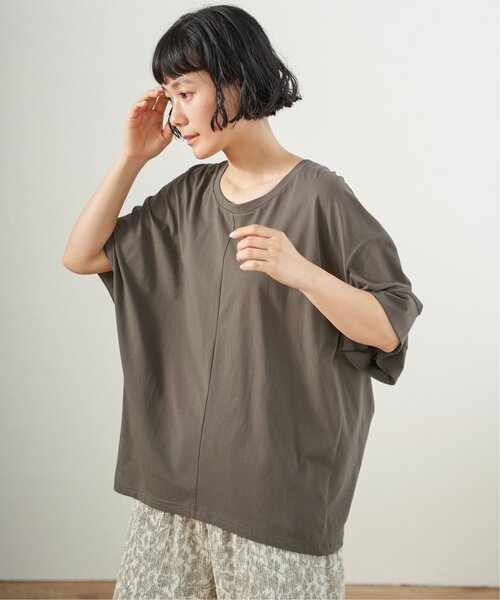LBC(エルビーシー)の「シルケットバックギャザープルオーバー(Tシャツ/カットソー・レディース・テラコッタ/ホワイト/チャコール/カーキ・M)」の18枚目の写真