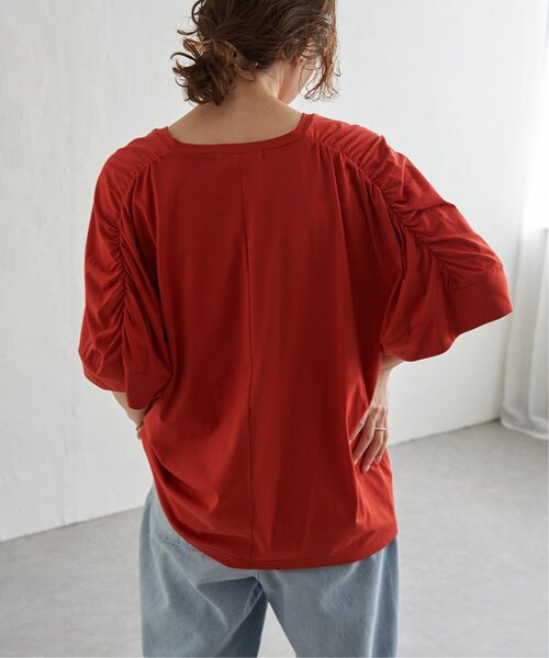 LBC(エルビーシー)の「シルケットバックギャザープルオーバー(Tシャツ/カットソー・レディース・テラコッタ/ホワイト/チャコール/カーキ・M)」の4枚目の写真