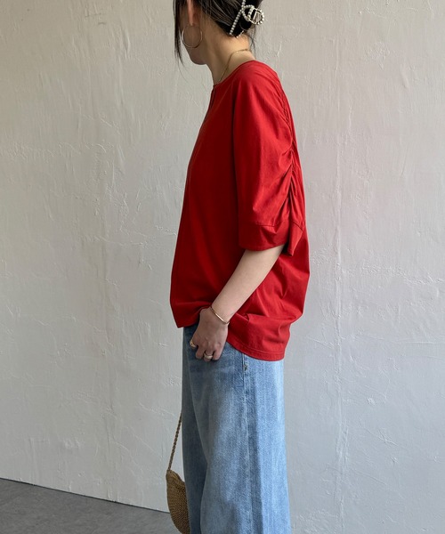 LBC(エルビーシー)の「シルケットバックギャザープルオーバー(Tシャツ/カットソー・レディース・テラコッタ/ホワイト/チャコール/カーキ・M)」の7枚目の写真