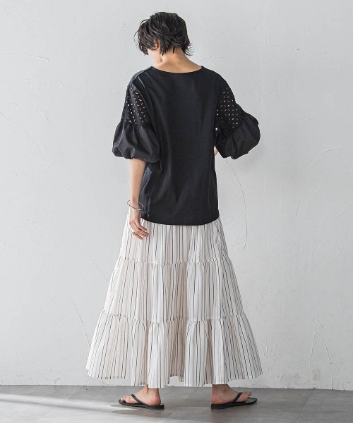 MAYSON GREY(メイソングレイ)の「【WEB限定】刺繍レーススリーブプルオーバー≪洗濯機で洗える≫(Tシャツ/カットソー・レディース・ホワイト/ブラック・M)」の7枚目の写真