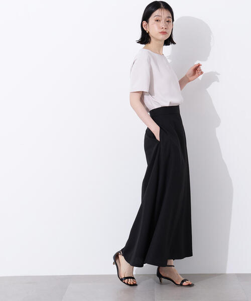 N.（N. Natural Beauty Basic）（エヌエヌナチュラルビューティーベーシック）の「シフォンラインＴブラウス（シャツ/ブラウス・レディース・グレイッシュベージュ/オフホワイト/ダークブルー・MEDIUM）」の5枚目の写真