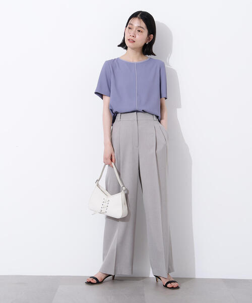 N.（N. Natural Beauty Basic）（エヌエヌナチュラルビューティーベーシック）の「シフォンラインＴブラウス（シャツ/ブラウス・レディース・グレイッシュベージュ/オフホワイト/ダークブルー・MEDIUM）」の11枚目の写真