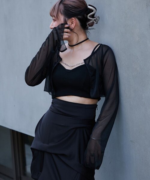 Mavie..7（メヴィセットゥ）の「【Mavie..7】フロントチェーンシアーカーデ（Tシャツ/カットソー・レディース・ブラック/オフホワイト・FREE）」の13枚目の写真