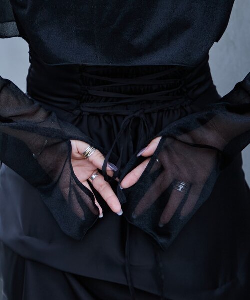 Mavie..7（メヴィセットゥ）の「【Mavie..7】フロントチェーンシアーカーデ（Tシャツ/カットソー・レディース・ブラック/オフホワイト・FREE）」の21枚目の写真