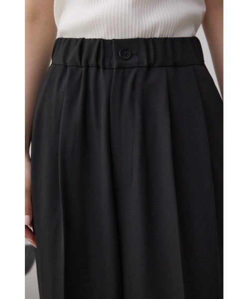 AZUL by moussy(アズールバイマウジー)の「C/T 2タックイージースラックス(スラックス・レディース・ブラック/アイボリー/グレー・SMALL/MEDIUM)」の20枚目の写真