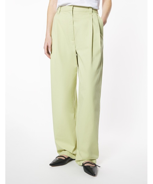 Maison Kitsune（メゾンキツネ）の「CASUAL PLEATED PANTS（その他