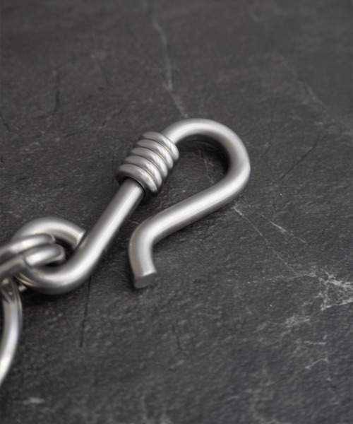 SBG(エスビー)の「インフルエンサー ken × SBG ツイストダブルフープキーリング(キーケース/キーアクセサリー・メンズ・シルバー・FREE)」の3枚目の写真