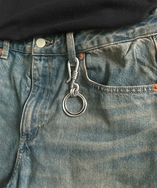 SBG(エスビー)の「インフルエンサー ken × SBG ツイストダブルフープキーリング(キーケース/キーアクセサリー・メンズ・シルバー・FREE)」の17枚目の写真