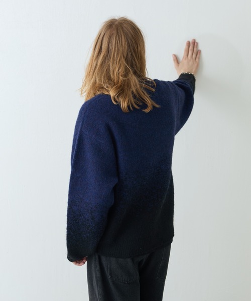 Lui's（ルイス）の「【Neucon/ニューコン】バイカラーグラデーションオーバーサイズシャギーニット（ニット/セーター・メンズ・ブラウン/ブラック・1/2）」の5枚目の写真