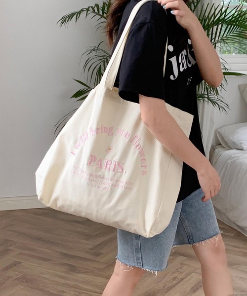 VIBGYOR(ヴィブジョー)の「Liaa/ロゴ刺繍 トートバッグ A18380(トートバッグ・レディース・ピンク/ホワイト/パープル/ブルー/ベージュ・FREE)」の10枚目の写真