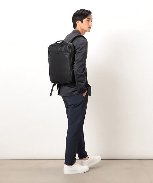 COMME CA ISM（コムサイズム）の「【PC対応】2WAY スクエアー バッグ（バックパック/リュック・メンズ・ブラック・FREE）」の7枚目の写真