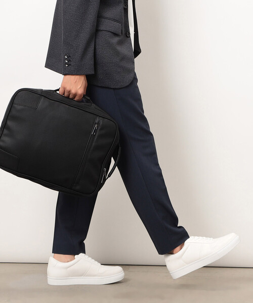 COMME CA ISM（コムサイズム）の「【PC対応】2WAY スクエアー バッグ（バックパック/リュック・メンズ・ブラック・FREE）」の4枚目の写真