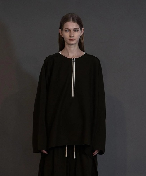 my beautiful landlet(マイビューティフルランドレット)の「【my beautiful landlet】 PONTE KNIT FRONT ZIP PULLOVER(その他トップス・メンズ・ホワイト/ブラック/カーキ/グレー・0/1)」の11枚目の写真