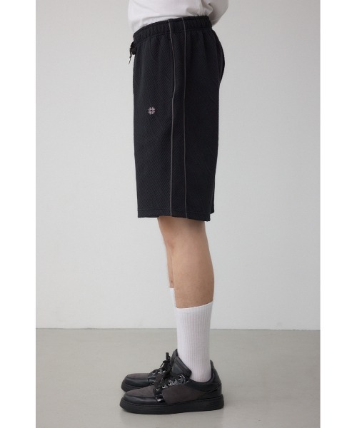 AZUL by moussy(アズールバイマウジー)の「パイピングラインショーツ(スラックス・メンズ・グレー/ブラック・MEDIUM/LARGE)」の5枚目の写真