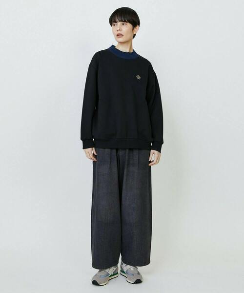 FRAPBOIS（フラボア）の「リブネックスウェット（スウェット・レディース・グレー/ブラック・1/2）」の11枚目の写真