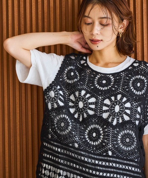 studio CLIP（スタディオクリップ）の「コットンクロシェレースノースリーブプルオーバー（ニット/セーター・レディース・ブラック/ナチュラル・FREE）」の6枚目の写真