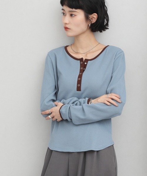 NOGLE（ノグル）の「【NOGLE/ノグル】ワッフルヘンリーネックトップス（Tシャツ/カットソー・レディース・アイボリー/ブラック/グレー/ブルー/ブラウン/ネイビー・FREE）」の8枚目の写真