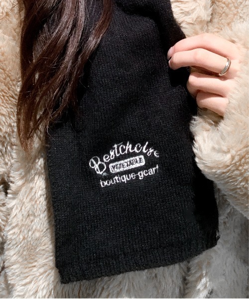 SHEPP（シープ）の「レタリング刺繍ニットマフラー（マフラー・レディース・アイボリー/レッド/グレー/ブラック/ベージュ・F）」の9枚目の写真