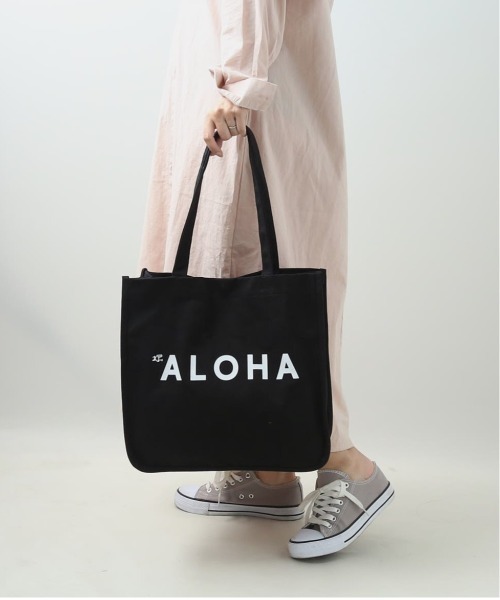 BACKYARD FAMILY(バックヤードファミリー)の「HALEIWA アロハプリントトート Lサイズ(トートバッグ・レディース・ネイビー/ブラック/アイボリー・FREE)」の4枚目の写真