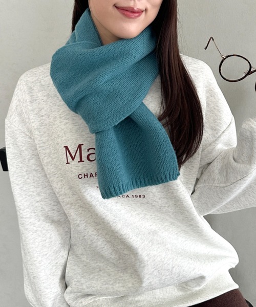 MYMOOD.(マイムード)の「13色展開 シンプルコンパクトマフラー(マフラー・レディース・ベージュ/ブルー/ブラック/アイボリー/ライトブルー/ライトグレー/ピンク/レッド/ワインレッド/キャメル/ブラウン/ダークブラウン/オレンジ/グレー/ライトベージュ・FREE)」の9枚目の写真