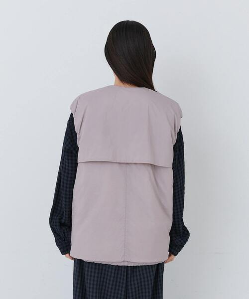 conges payes ADIEU TRISTESSE（コンジェ ペイエ アデュートリステス）の「中綿ベスト（ベスト・レディース・ピンク/ブルーグリーン・38）」の9枚目の写真