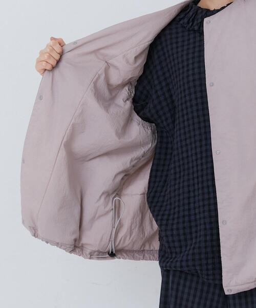 conges payes ADIEU TRISTESSE（コンジェ ペイエ アデュートリステス）の「中綿ベスト（ベスト・レディース・ピンク/ブルーグリーン・38）」の11枚目の写真