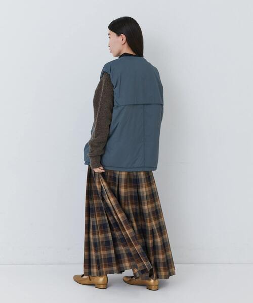 conges payes ADIEU TRISTESSE（コンジェ ペイエ アデュートリステス）の「中綿ベスト（ベスト・レディース・ピンク/ブルーグリーン・38）」の14枚目の写真