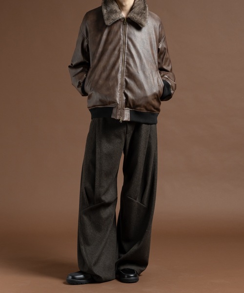 CASPER JOHN（キャスパージョン）の「MA-1 bomber jacket/MA-1 ボンバージャケット（MA-1・メンズ・ブラウン/ブラック/ブラック系その他・LARGE/MEDIUM/SMALL/X-SMALL）」の20枚目の写真