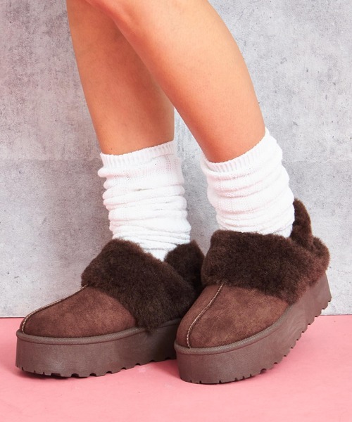 ANAP（アナップ）の「ファーバンド厚底スリッポン（スリッポン・レディース・ライトベージュ/ブラウン・S/LL/L/M）」の2枚目の写真