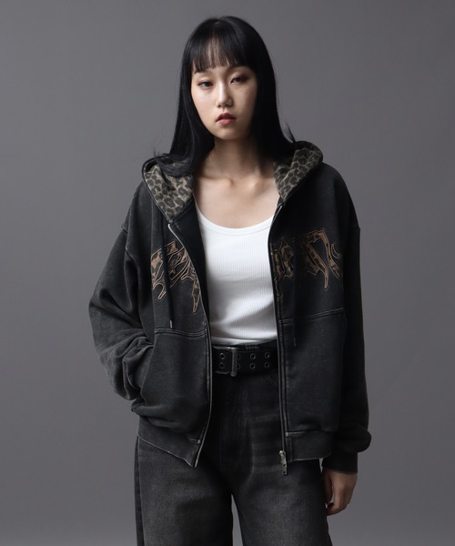 SEQUENZ（シークエンズ）の「【SEQUENZ（シークエンズ）】APPLIQUE APPLIQUE ZIP/P/K（パーカー・メンズ・レオパード/ブラック・S/M/L）」の14枚目の写真