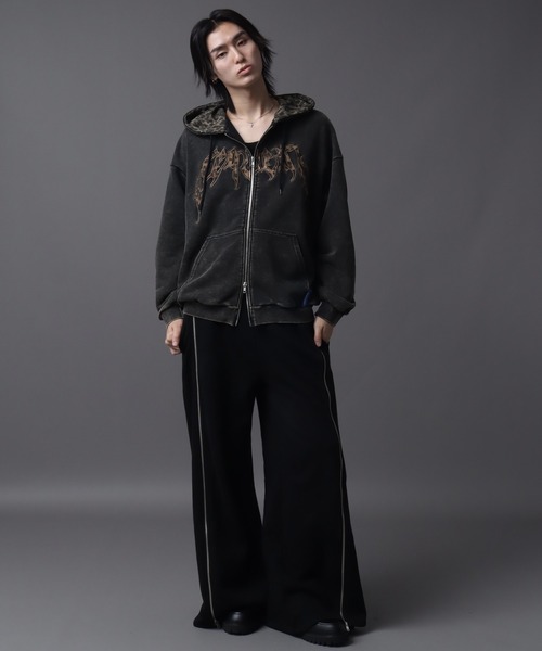 SEQUENZ（シークエンズ）の「【SEQUENZ（シークエンズ）】APPLIQUE APPLIQUE ZIP/P/K（パーカー・メンズ・レオパード/ブラック・S/M/L）」の12枚目の写真