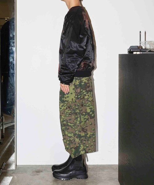 Les Six(レ・シス)の「Orthodox Rebel Souvenir Jacket(スカジャン・メンズ・ブラック/ブルー・M)」の6枚目の写真