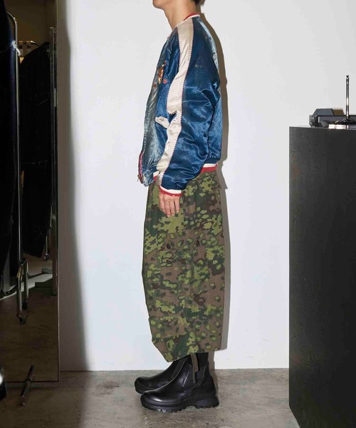 Les Six(レ・シス)の「Orthodox Rebel Souvenir Jacket(スカジャン・メンズ・ブラック/ブルー・M)」の21枚目の写真