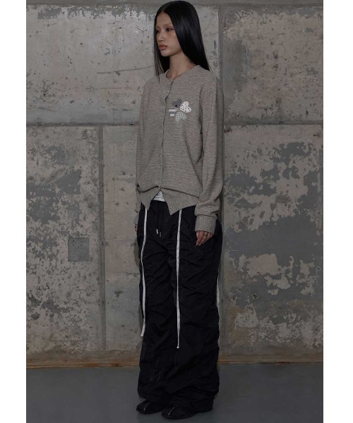 FANCY CLUB(ファンシークラブ)の「A'GEM/9 × .kom 『FANCY CLUB/ファンシークラブ』 CLOVER PATCHWORK CARDIGAN/パッチワーク カーディガン(カーディガン/ボレロ・レディース・グレー/ベージュ・FREE)」の6枚目の写真