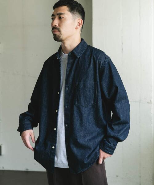 URBAN RESEARCH DOORS（アーバンリサーチドアーズ）の「デニムレギュラーカラーシャツ（シャツ/ブラウス・メンズ・ワンウォッシュ/ブルー系その他・LARGE/MEDIUM）」の12枚目の写真