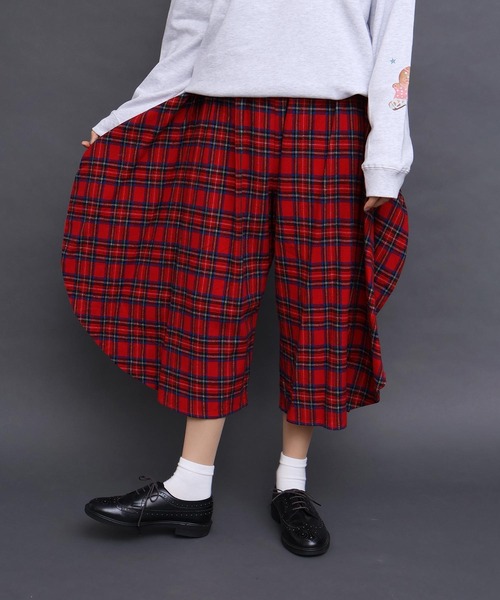 I am I in fact...(アイアムアイインファクト)の「TARTAN CHECK FULLMOON PANTS(その他パンツ・レディース・レッド/ブラック・FREE)」の1枚目の写真
