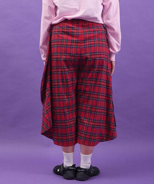 I am I in fact...(アイアムアイインファクト)の「TARTAN CHECK FULLMOON PANTS(その他パンツ・レディース・レッド/ブラック・FREE)」の19枚目の写真