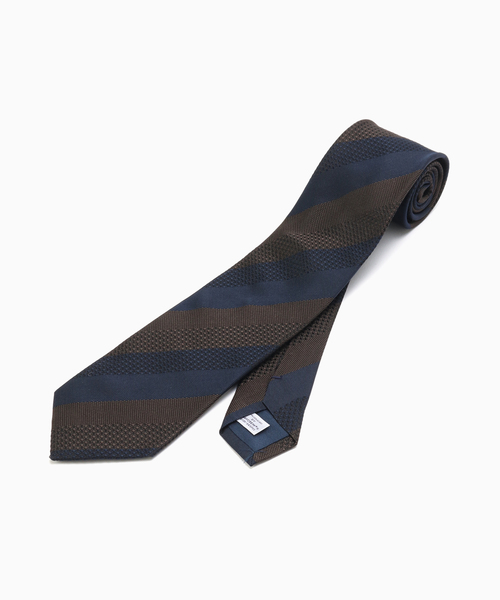 EDIFICE（エディフィス）の「PB マルチシャドーストライプタイ（ネクタイ・メンズ・ブラウン/ネイビー・FREE）」の4枚目の写真