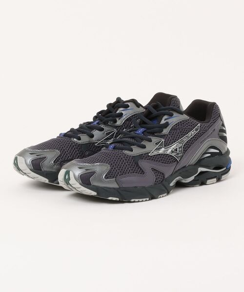 MIZUNO(ミズノ )の「mizuno ミズノ WAVE RIDER 10【軽量】メンズスニーカー(ウエーブライダー10)(スニーカー・メンズ・ブラック×ブラック/ブラック×ブルー・27.0cm/27.5cm/25.5cm/26.0cm/28.0cm/26.5cm)」の1枚目の写真