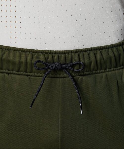 UNDER ARMOUR(アンダーアーマー)の「UAアーマーフリース カモ ジョガーパンツ(トレーニング/メンズ)(その他パンツ・メンズ・グリーン系・L/XL/3XL/M)」の4枚目の写真