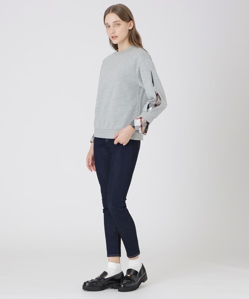 BLUE LABEL CRESTBRIDGE（ブルーレーベルクレストブリッジ）の「アームスリットパーシャルチェックプルオーバー（Tシャツ/カットソー・レディース・ブラック/グレー系その他/ベージュ・38）」の4枚目の写真