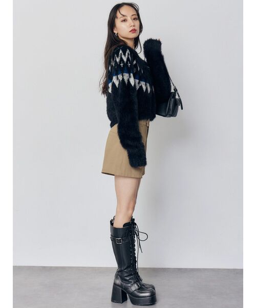 MURUA(ムルーア)の「ノルディッククロップドニット(ニット/セーター・レディース・ブラック/アイボリー・FREE)」の7枚目の写真